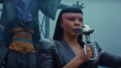 Regina Hall as 'Neon Deon' O'Dessa Film