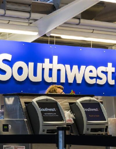 Southwest Airlines (ticket counter) - Depositphotos