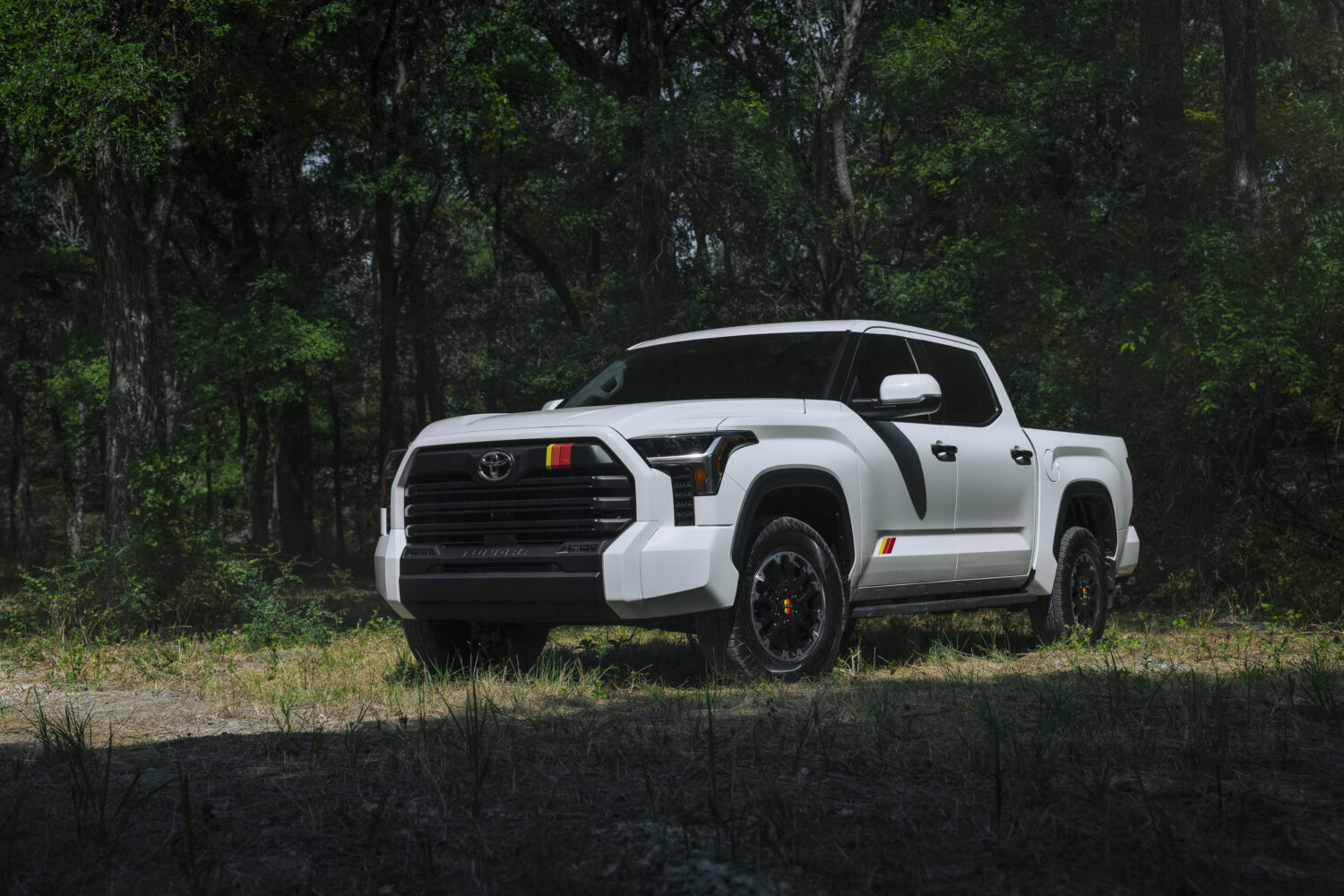 2025 Toyota Tundra SR5 Delivers Power and Confidence