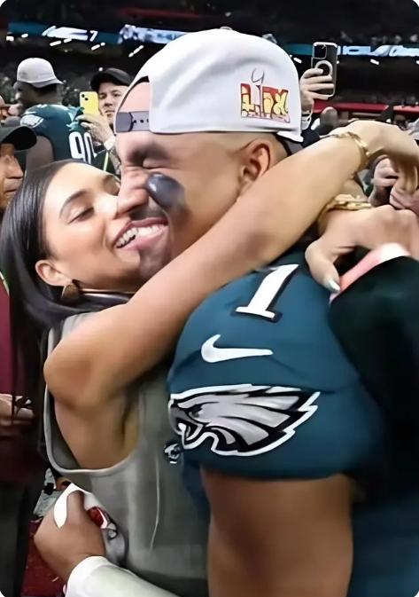 Bryonna Burrows and Jalen Hurts - screenshot