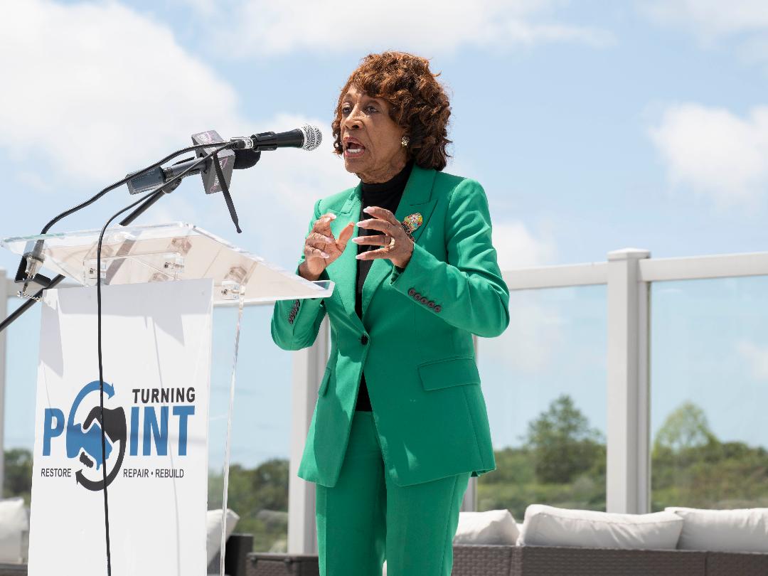 Turning Point AOD Honors Leaders at Spring 2025 Luncheon // Congresswoman Maxine Waters receives the Legacy Leader award from Turning Point AOD.
