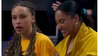 Riley Curry at basketball game
