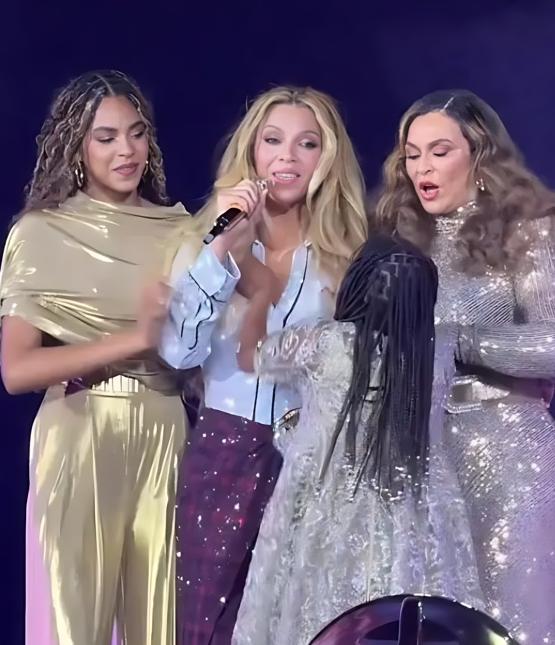 Tina Knowles Reacts to Viral Moment With Rumi Carter // Blue Ivy Beyonce Rumi and Tina - TikTok screenshot