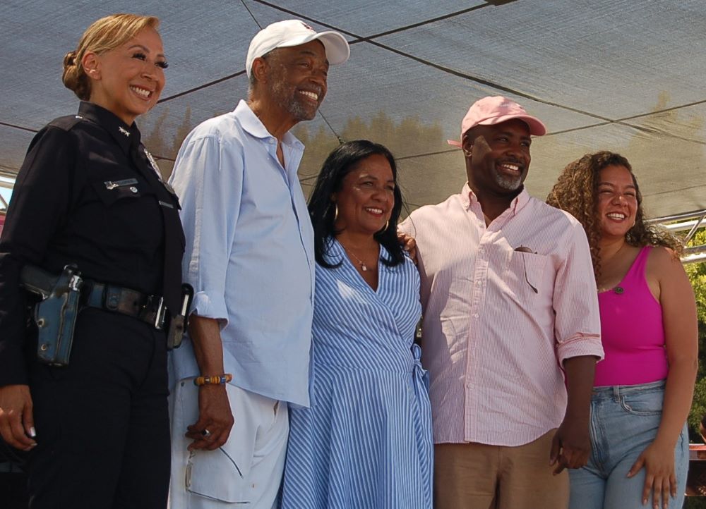 L.A. Hosts First Mother&rsquo;s Day Music Fest for Awareness // Captain Lopez, Curren D. Price, Jr., Heather Hutt, Marqueece Harris-Dawson, and Sade Elhwary: Photo Credit, Ricky Richardson