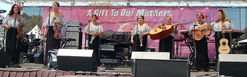 Las Catrinas Mariachi: Photo Credit, Ricky Richardson