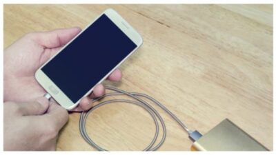 smartphone with power bank