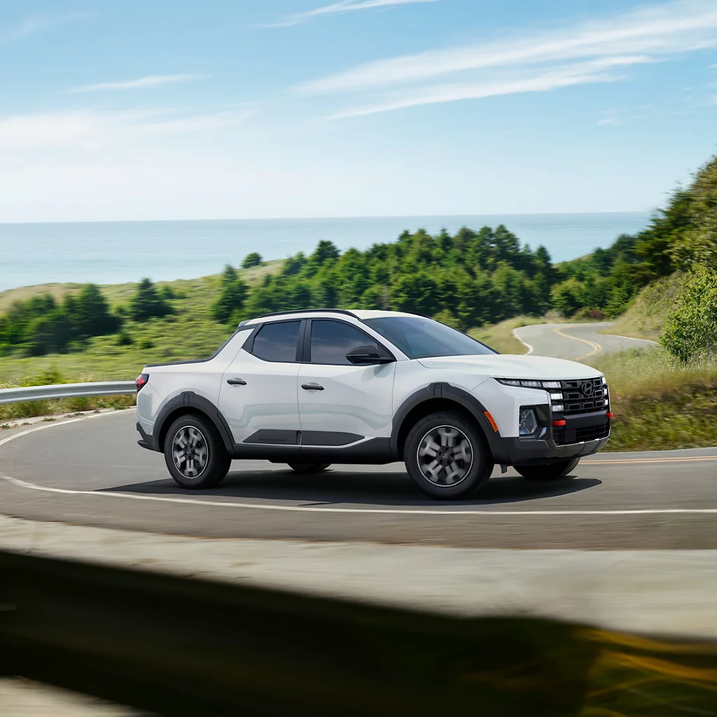 2025 Hyundai Santa Cruz: Power Meets City Style // santa cruz white pick up truck