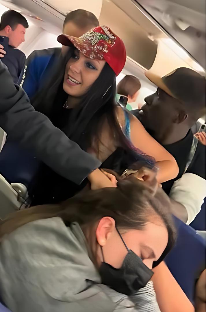 Leanna Perry Faces Assault Charge Post Viral Southwest Meltdown // Leanna Perry Southwest meltdown - TikTok screenshot