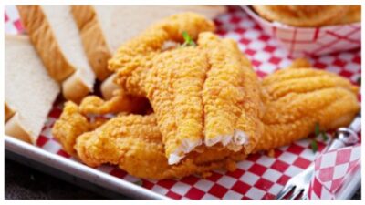 Southern fried fish with toast