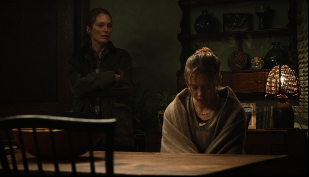Julianne Moore and Sydney Sweeney