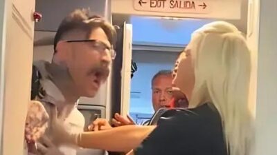 Tex Johnson and Flt Attendant - screenshot