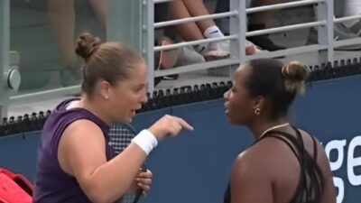 Jelena Ostapenko and Taylor Townsend - screenshot