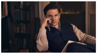 Jeremy Irvine