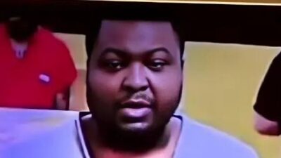 Sean Kingston (in court in handcuffs) - screenshot