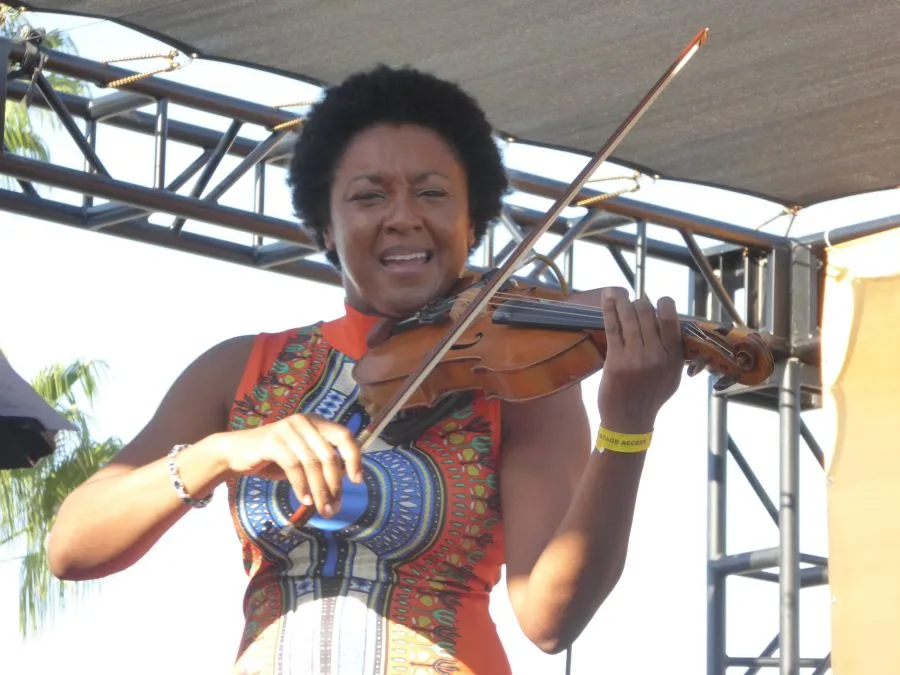 Dayren Santamaria: Photo Credit, Ricky Richardson