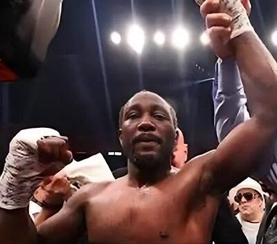 Terence Crawford victorious over Canelo &Aacute;lvarez - screenshot