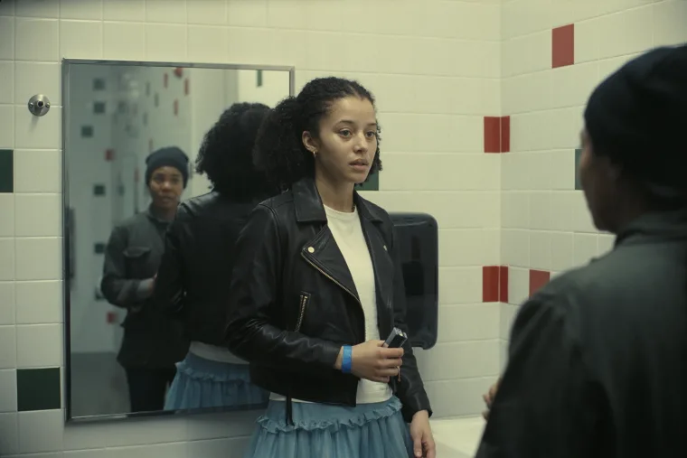 Willa Ferguson and REGINA HALL as Deandra in 'One Battle After Another.'