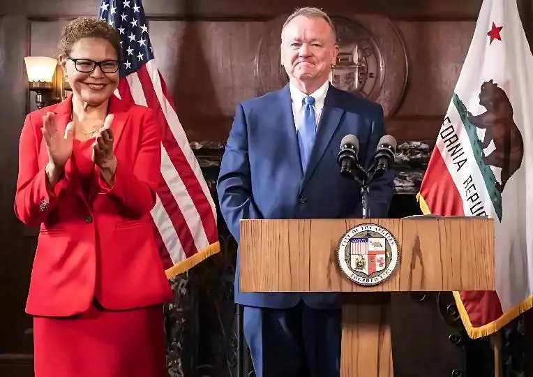 Los Angeles Mayor Karen Bass and LAPD Chief Jim McDonnell
