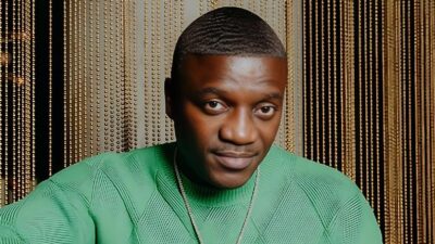 Akon (green sweater)