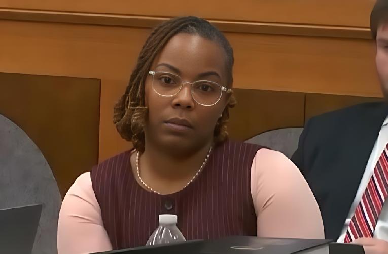 Ebony Parker - screenshot