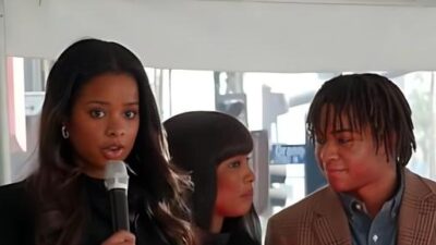 Angela Bassett (center) with twins Bronwyn and Slater - YouTube screenshot
