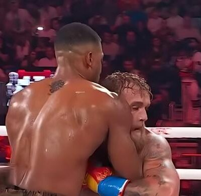 Anthony Joshua and Jake Paul - screenshot