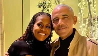 Michelle and Barack Obama (2025) Christmas post - via X