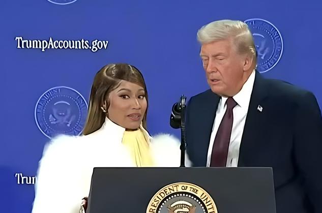 Nicki Minaj Declares She’s Trump’s ‘No. 1 Fan’ at D.C. Event | WATCH