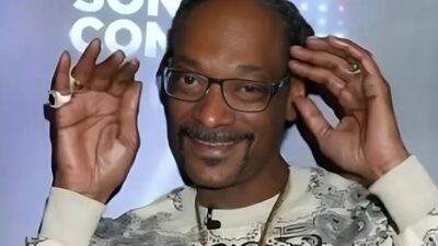 Snoop Dogg (sweater)