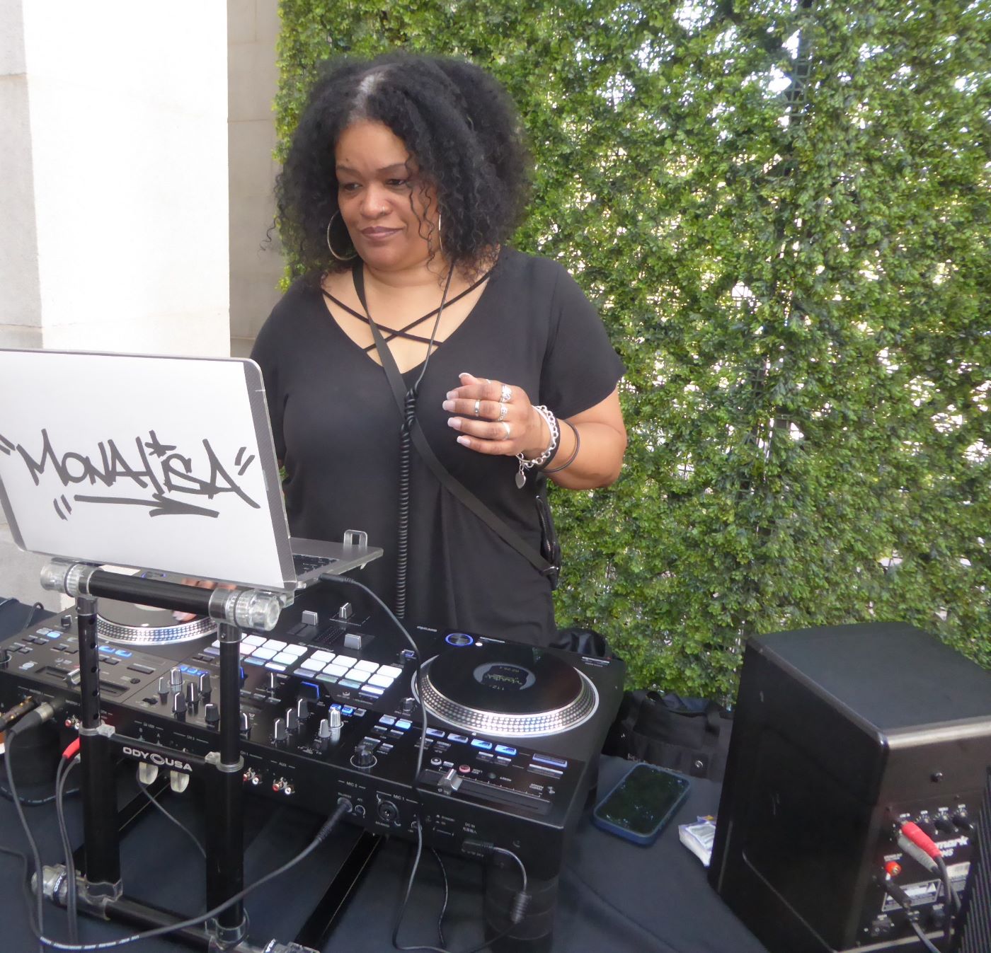 DJ MonaLisa: Photo Credit, Ricky Richardson