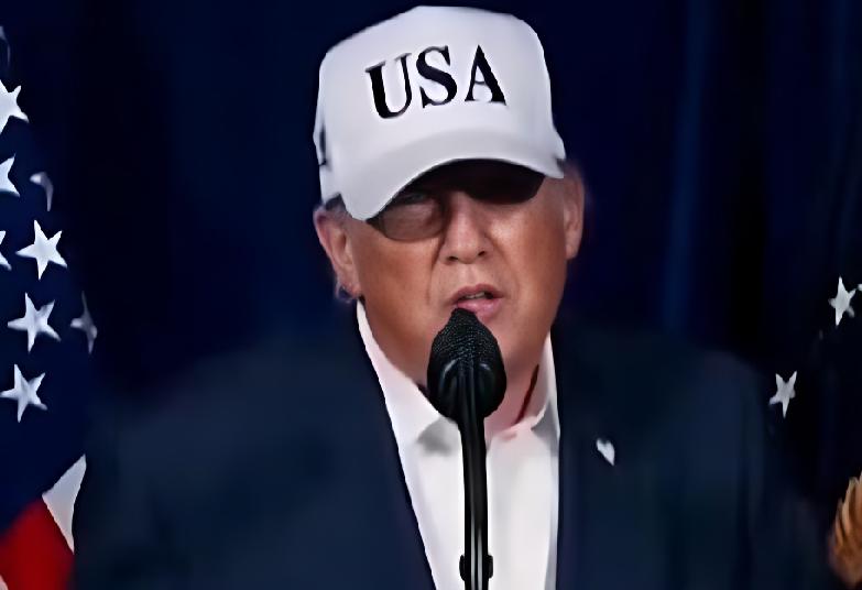 Trump Signals Risk of Attacks on U.S. in Iran Conflict