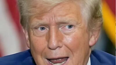 Donald Trump (looking stupid)