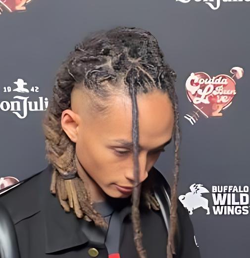 Jaden Smith Walks Away from Complex Interviewer