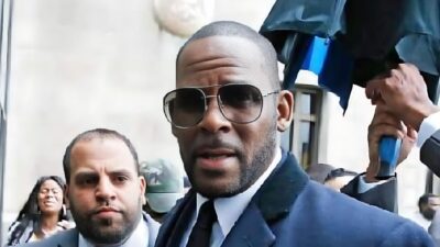 R Kelly at hearing