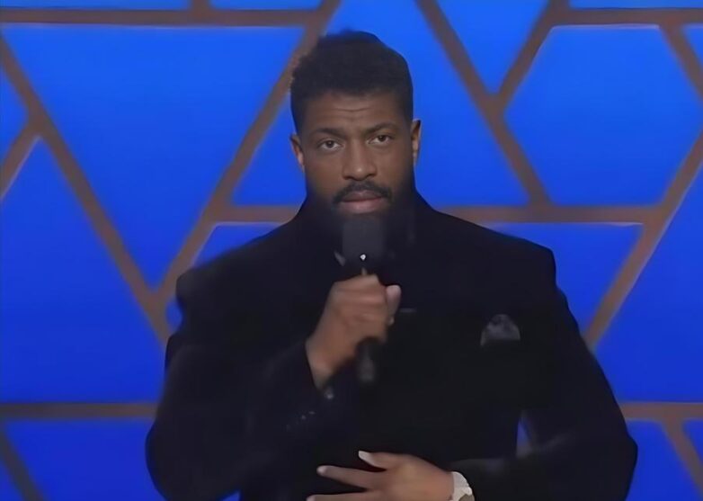 Deon Cole (2026 NAACP Image Awards) - screenshot