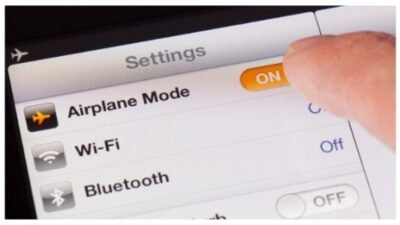 Switching to Airplane mode on an iPad