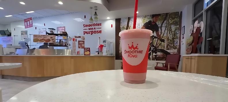 Smoothie King Fires Workers After Refusing Service to Trump Supporter in Viral Incident