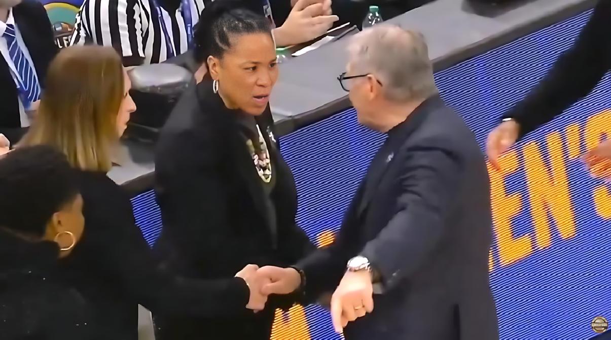 Dawn Staley and Geno Auriemma - screenshot