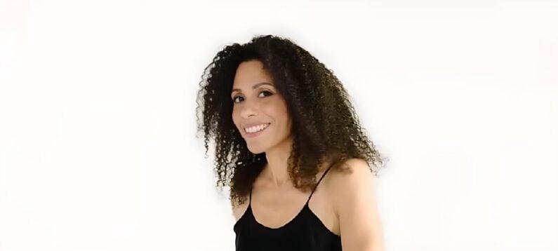 The Pulse of Entertainment: A Review/The Robin Simone Hollywood Orchestra’s Vibrato Show Belongs on Broadway or a Vegas Residency