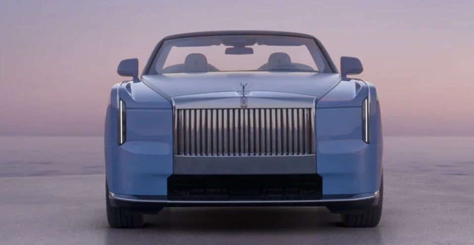 Rolls-Royce Project Nightingale Is an 18.9-Foot EV Convertible on 24s