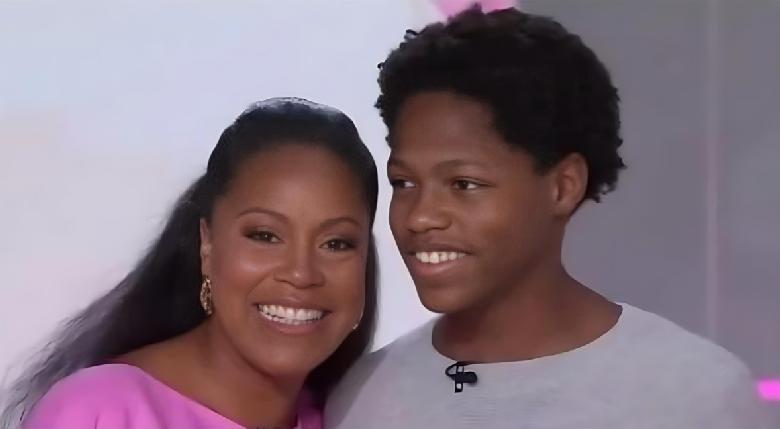 Sheinelle Jones' Kids Surprise Her for Book Launch on 'Today with Jenna & Sheinelle' | WATCH