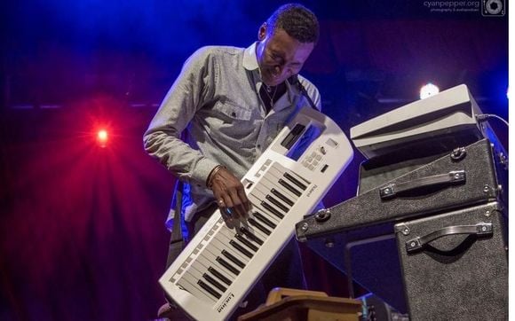 Jazz pianist Mark Adams live.