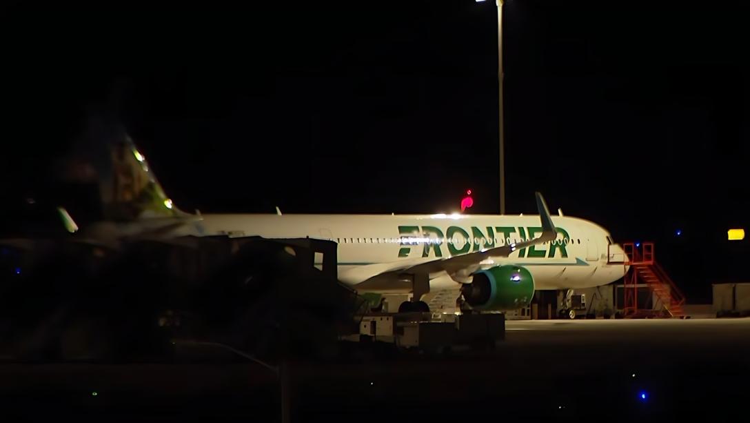 Frontier Airlines plane involved in Denver Airport incident - screenshot