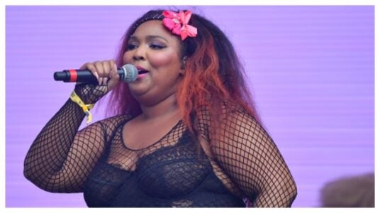 Lizzo Teams with Chili’s for New ‘Baby Back Ribs’ Campaign, Talks Vegan Past | VIDEO