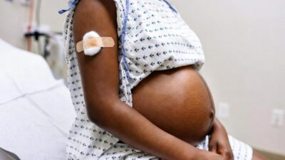 Pregnant African American woman - via eurAI