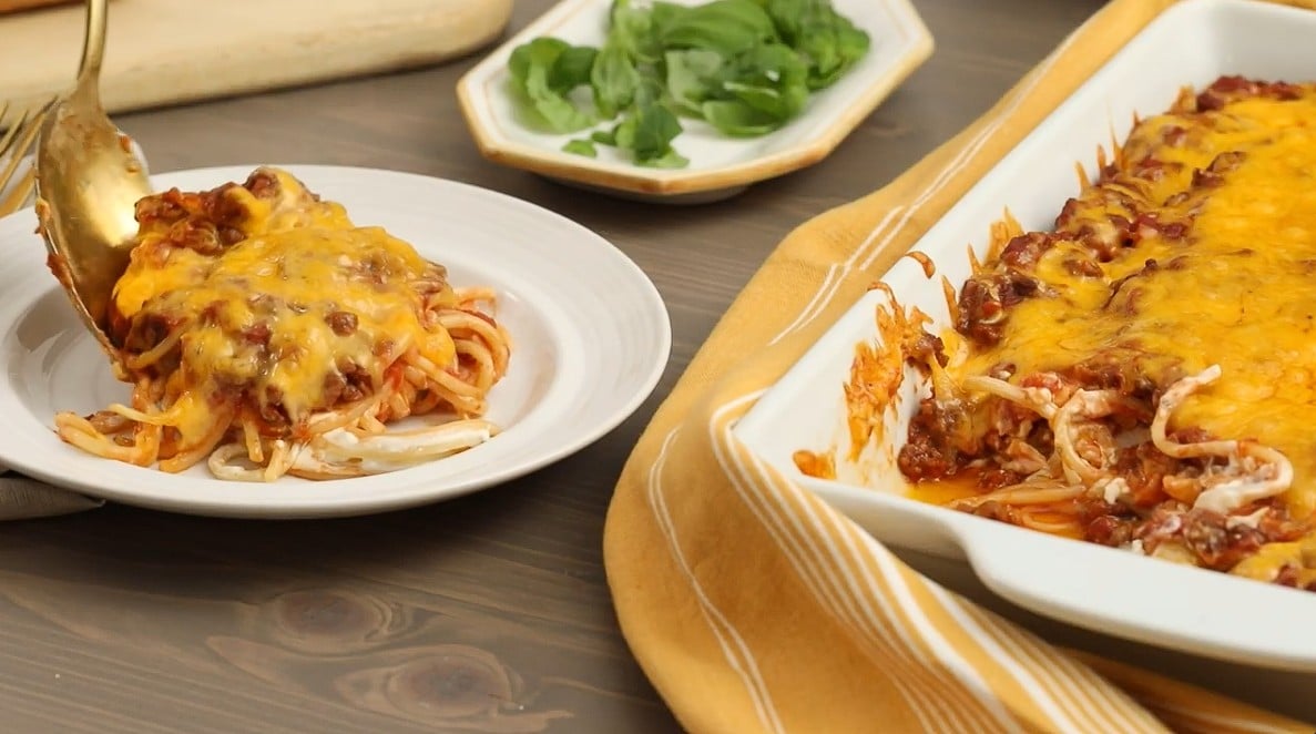 Million Dollar Spaghetti: The Creamy Baked Pasta Dish Your Family Will Request Every Week