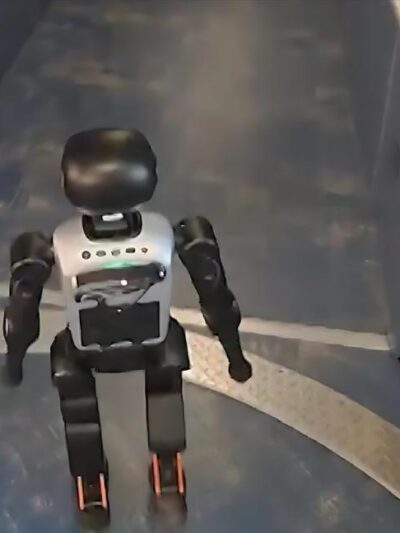 Stewie (Humanoid Robot) - screenshot