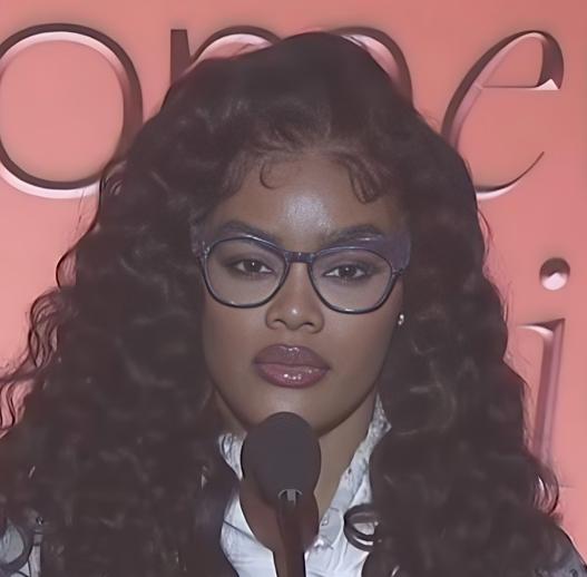 Teyana Taylor’s Teleprompter Nightmare Turned Sweatpants Triumph at Billboard Women in Music | WATCH