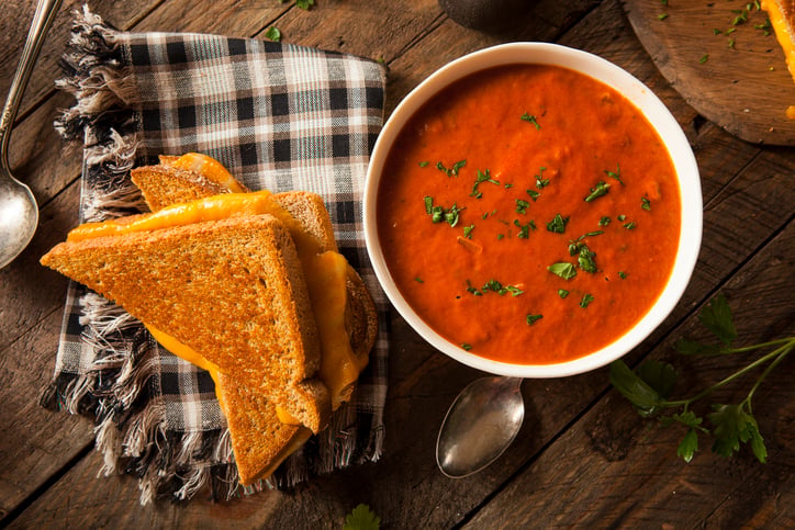 Million Dollar Grilled Cheese Packs Crispy Cheddar Crust and Creamy Bacon Filling