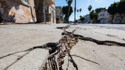 Dangerous cracked sidewalks have plagued South LA for years - via eurAI